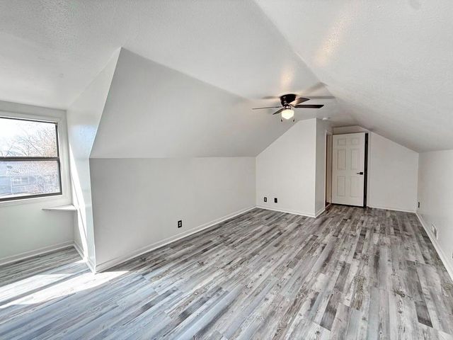 2004 N Lynn Street, Nevada, MO 64772