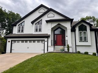 723 Cottonwood Lane, Liberty, MO 64068