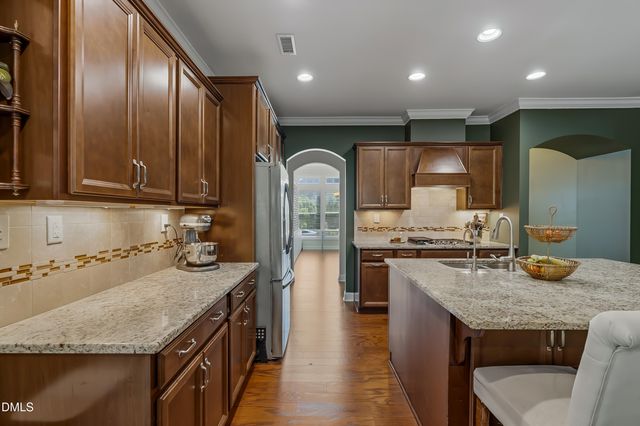 821 Traditions Ridge Drive, Wake Forest, NC 27587