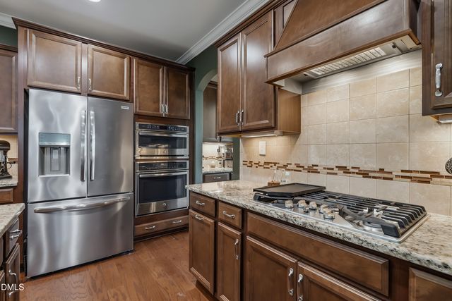 821 Traditions Ridge Drive, Wake Forest, NC 27587