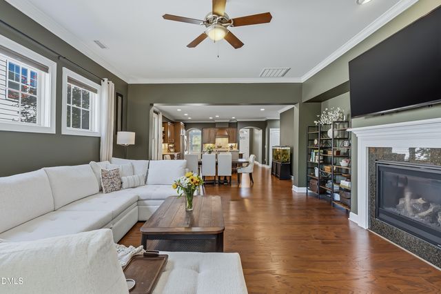 821 Traditions Ridge Drive, Wake Forest, NC 27587