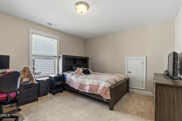 821 Traditions Ridge Drive, Wake Forest, NC 27587