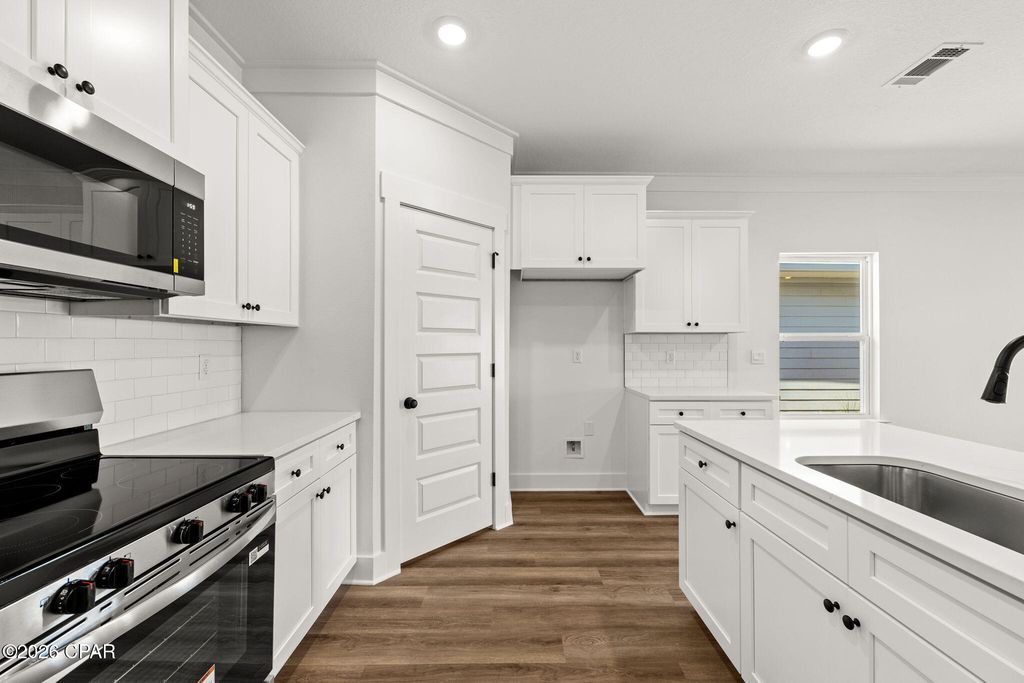 Image 3 of property listing at 242 Dama Del Mar Way, Panama City Beach, FL 32407