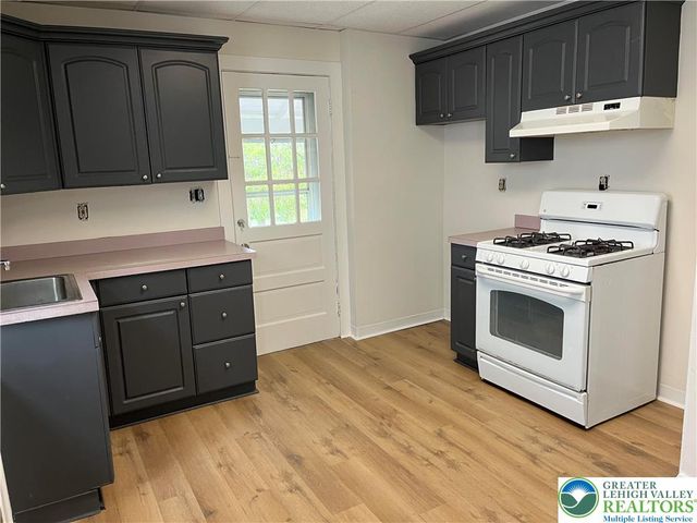 1921 Willow Park Road, Bethlehem Twp, PA 18020