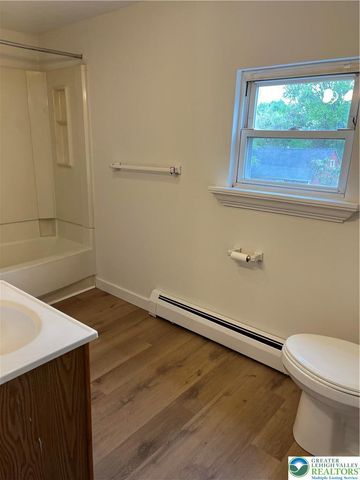 1921 Willow Park Road, Bethlehem Twp, PA 18020