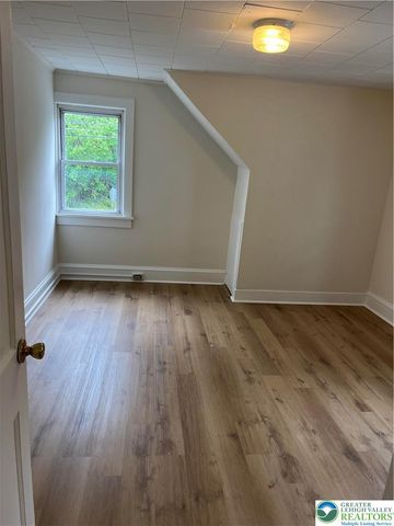 1921 Willow Park Road, Bethlehem Twp, PA 18020