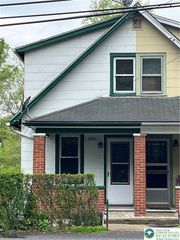 1921 Willow Park Road, Bethlehem Twp, PA 18020