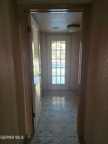 3213 TIERRA AVE Place, El Paso, TX 79938