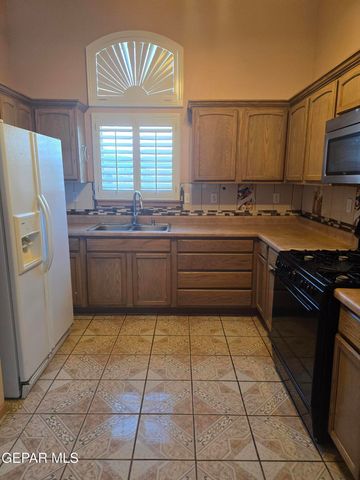 3213 TIERRA AVE Place, El Paso, TX 79938