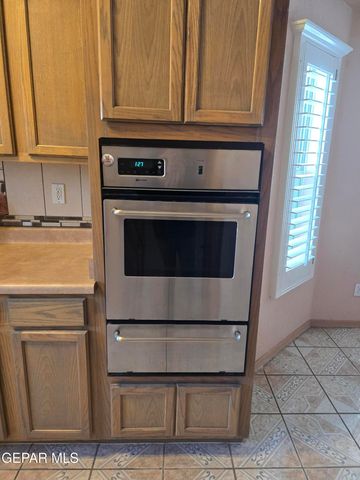 3213 TIERRA AVE Place, El Paso, TX 79938