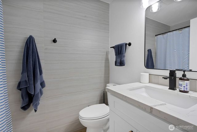 10622 98th Street SW, Tacoma, WA 98498