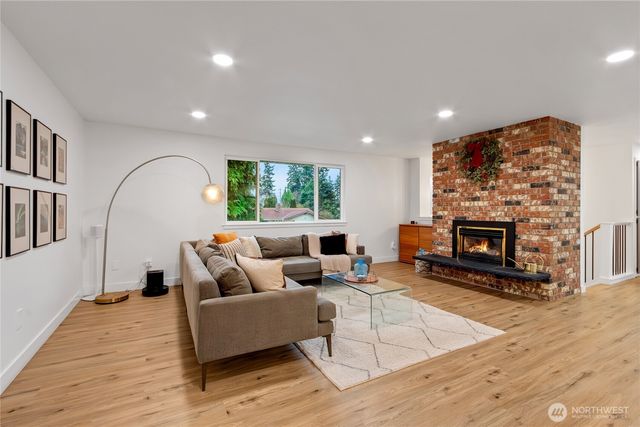 10622 98th Street SW, Tacoma, WA 98498