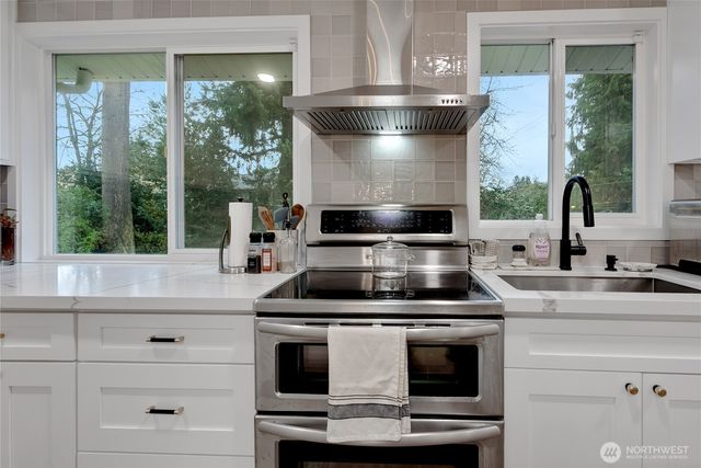 10622 98th Street SW, Tacoma, WA 98498