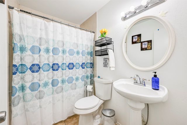 3900 Avalon Avenue, Irving, TX 75061