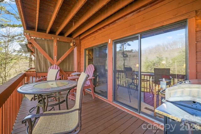 221 Toxaway Falls Drive 1, Lake Toxaway, NC 28747