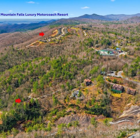 221 Toxaway Falls Drive 1, Lake Toxaway, NC 28747