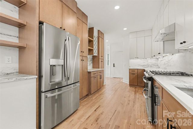3024 Walter Street, Charlotte, NC 28208