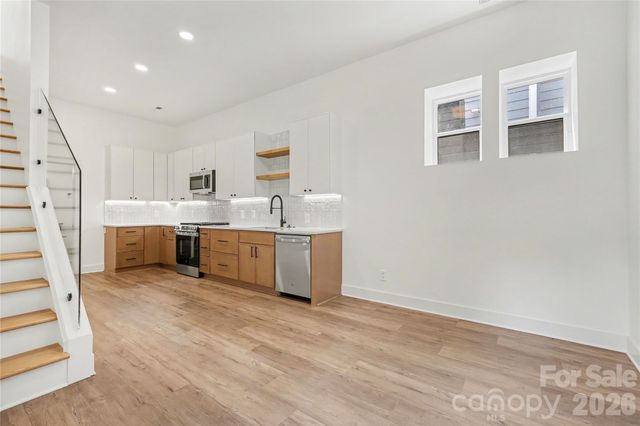 3024 Walter Street, Charlotte, NC 28208