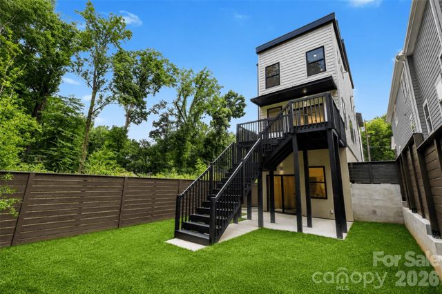 3024 Walter Street, Charlotte, NC 28208