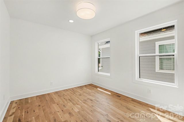 3024 Walter Street, Charlotte, NC 28208