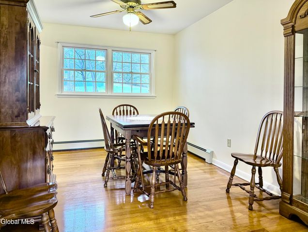 11 Petticoat Lane, Brunswick, NY 12180