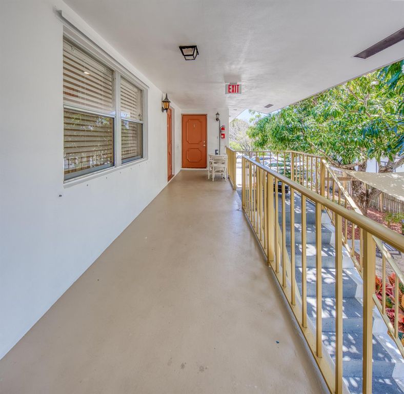 411 S M Street 5, Lake Worth Beach, FL 33460