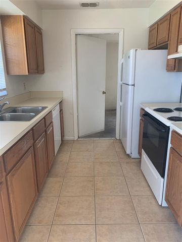 619 SE Clifton Lane, Port St. Lucie, Port St Lucie, FL 34983