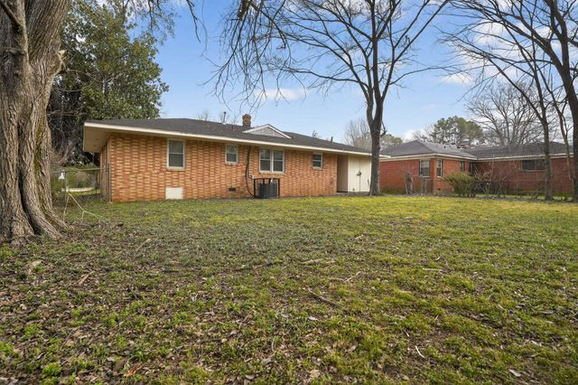 1589 WHITNEY AVE, Memphis, TN 38127