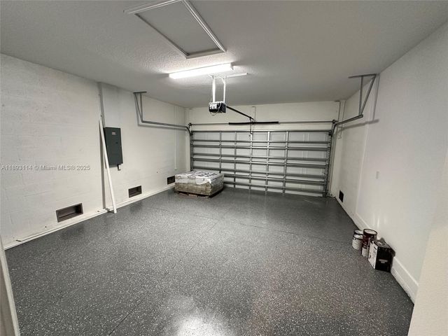 10138 Wildcat St, Port Charlotte, FL 33981