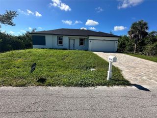 10138 Wildcat St, Port Charlotte, FL 33981