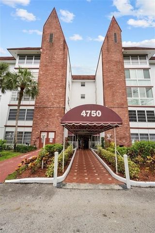 4750 NW 22nd Court 208, Lauderhill, FL 33313