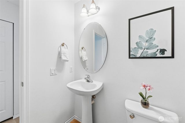 24823 SE 19th Street, Sammamish, WA 98075