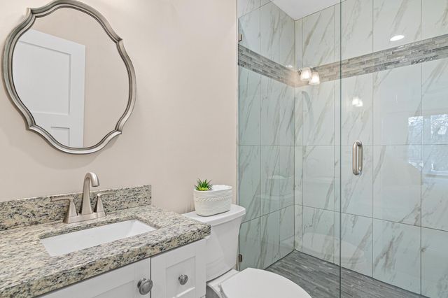 17180 Jordan Court, Lakeville, MN 55044