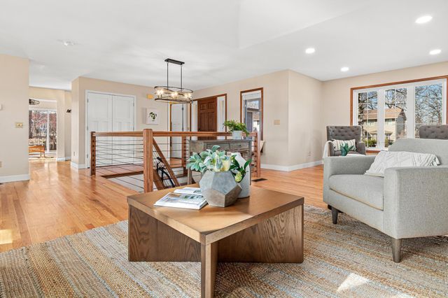 17180 Jordan Court, Lakeville, MN 55044