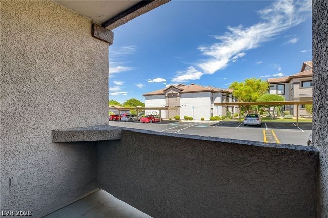 45 Maleena Mesa Street 424, Henderson, NV 89074