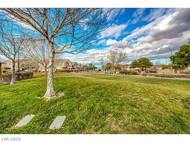 45 Maleena Mesa Street 424, Henderson, NV 89074