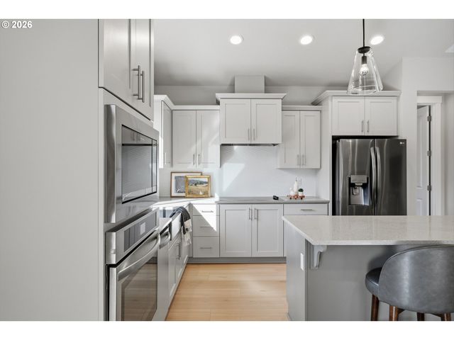 8402 Ne 133RD Ave, Vancouver, WA 98682
