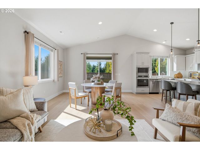 8402 Ne 133RD Ave, Vancouver, WA 98682