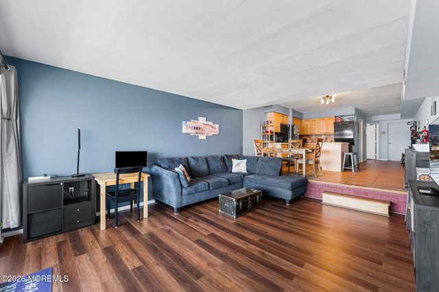 138 Bodman Place 11, Red Bank, NJ 07701