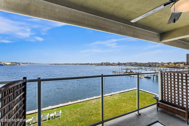 138 Bodman Place 11, Red Bank, NJ 07701