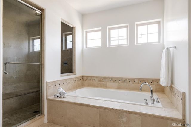 9091 E 33rd Avenue, Denver, CO 80238