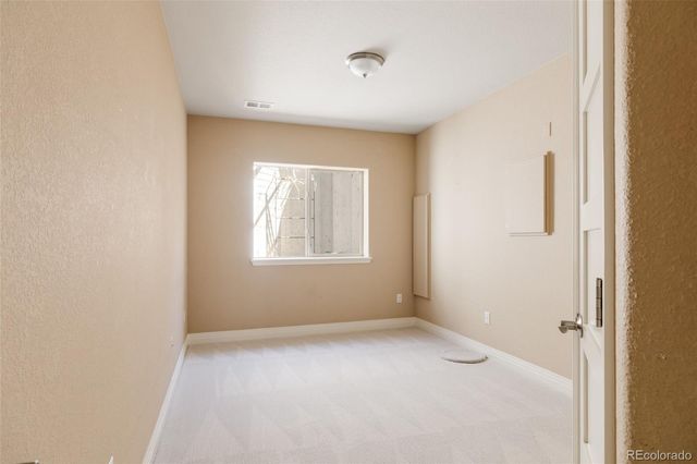 9091 E 33rd Avenue, Denver, CO 80238