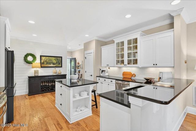 818 Cades Trail, Southport, NC 28461
