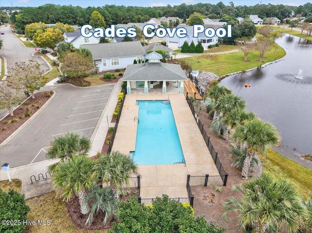 818 Cades Trail, Southport, NC 28461