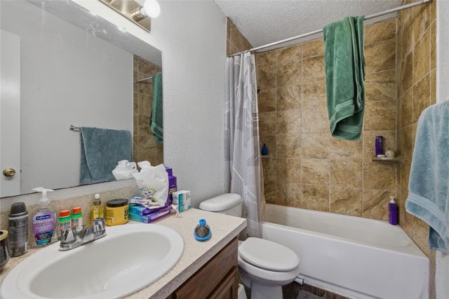 2801 Hemphill PARK A302, Austin, TX 78705