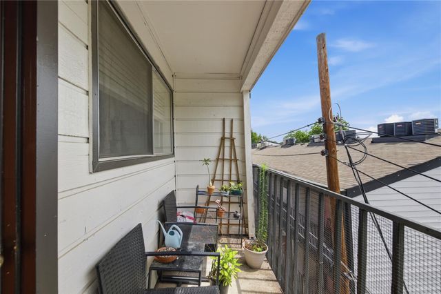 2801 Hemphill PARK A302, Austin, TX 78705