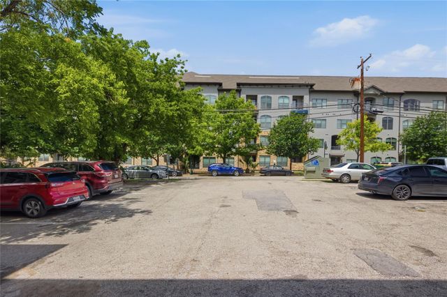 2801 Hemphill PARK A302, Austin, TX 78705