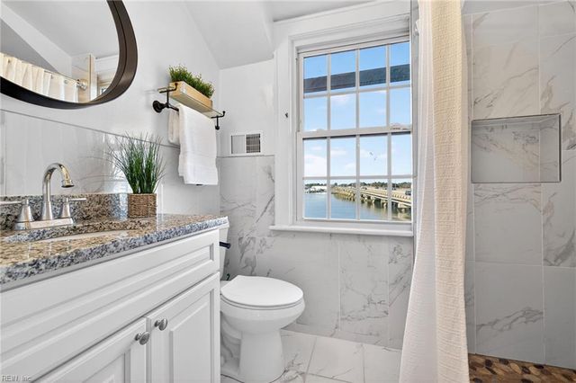 1200 N Fairwater DR, Norfolk, VA 23508