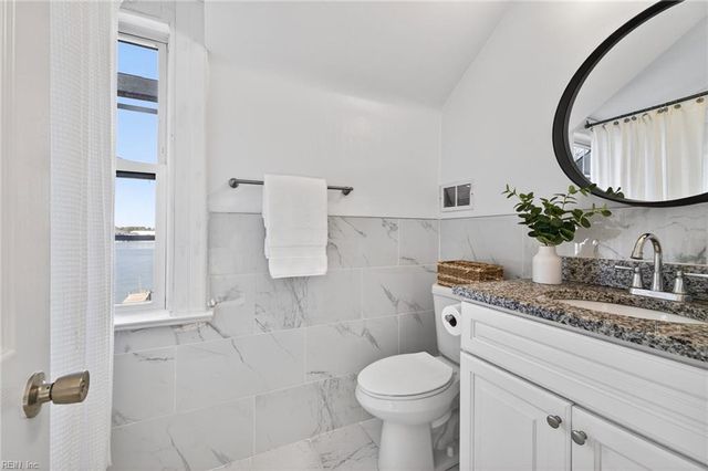 1200 N Fairwater DR, Norfolk, VA 23508