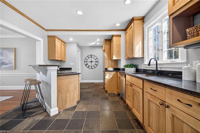 1200 N Fairwater DR, Norfolk, VA 23508